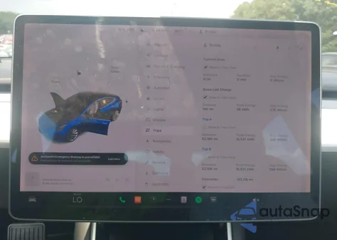 2018 Tesla Model 3 Long Range/Performance из США, поврежденный, VIN 5YJ3E1EB3JF097759